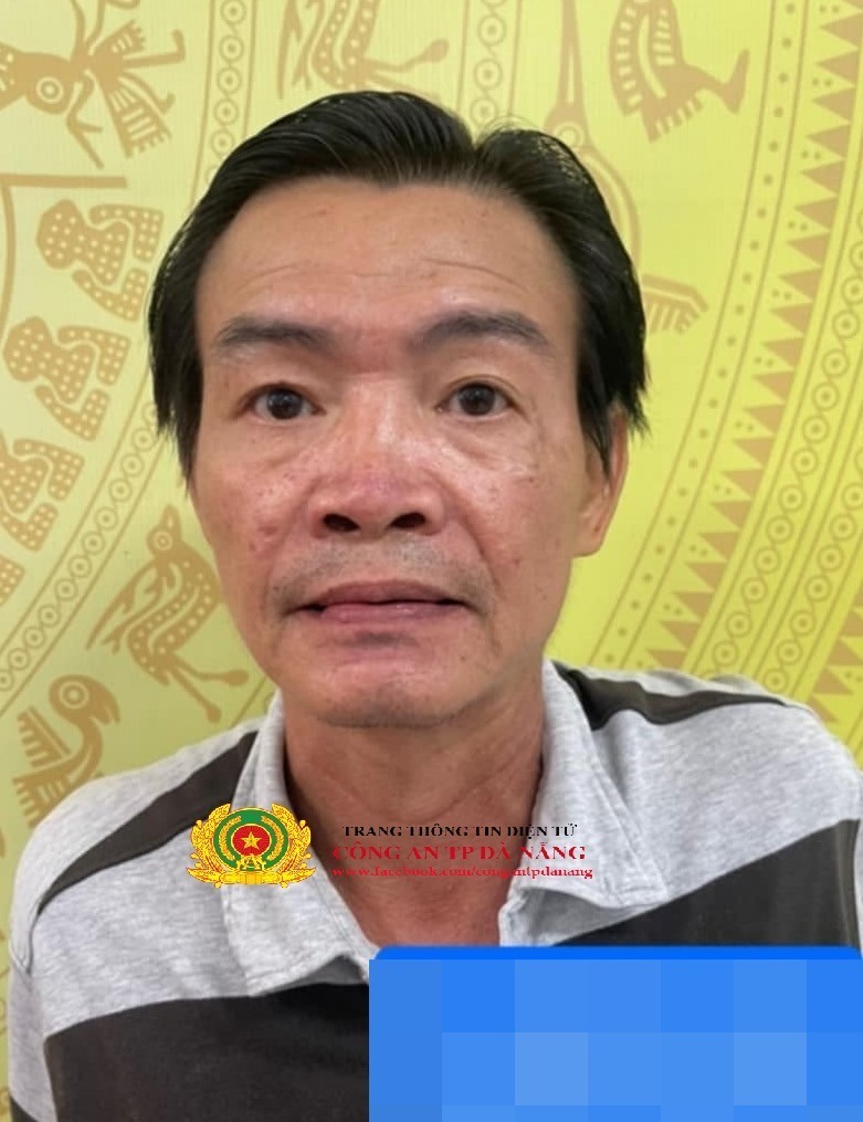 Đối tượng Bảo Long tại cơ quan chức năng. Ảnh: Công an TP Đà Nẵng