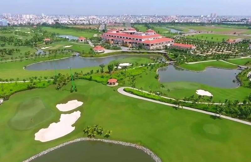 Một phần Sân Golf Tân Sơn Nhất nhìn từ trên cao