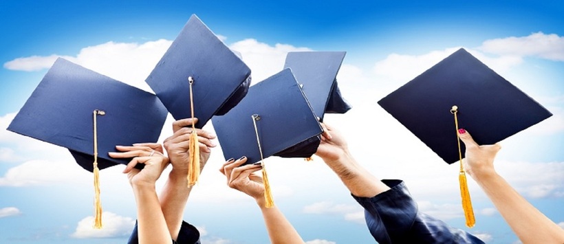 Học tại chức và học đại học chính quy đều được công nhận.