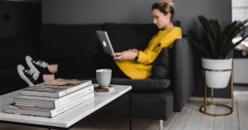 Với Freelance Writing, bạn có thể tranh thủ làm ngoài giờ học bất cứ lúc nào