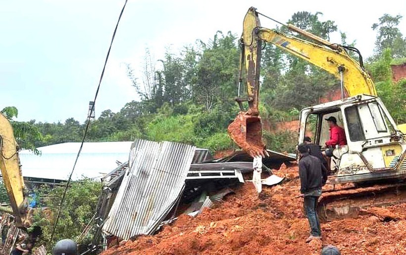 Khu vực hiện trường vụ sạt lở ở Lâm đồng, 2 người thương vong. Ảnh: Dân trí