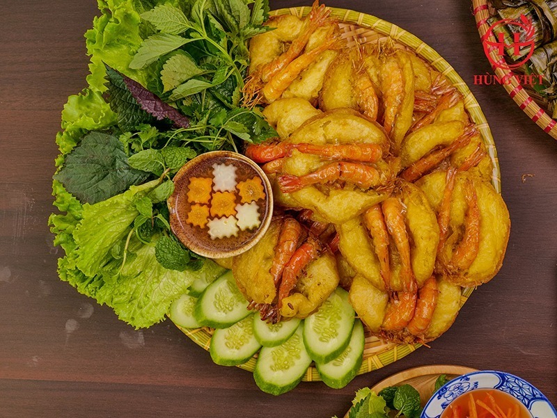 Bánh tôm Hồ Tây