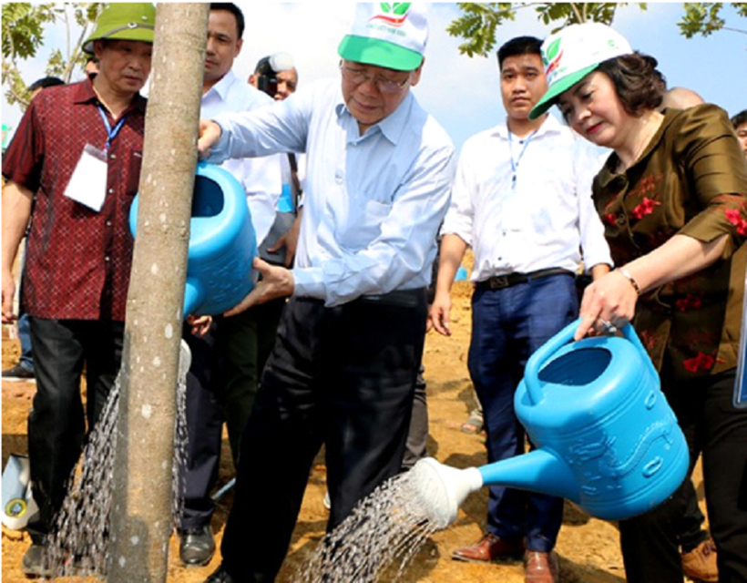 Tổng Bí thư, Chủ tịch nước Nguyễn Phú Trọng tới dự Lễ phát động "Tết trồng cây đời đời nhớ ơn Bác Hồ" cấp quốc gia xuân Kỷ Hợi 2019 tại tỉnh Yên Bái.