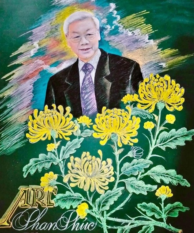 Bức chân dung Tổng Bí Thư Nguyễn Phú Trọng được vẽ bằng phấn dung dị như chính cuộc đời Bác. Sự ra đi của Tổng Bí thư Nguyễn Phú Trọng để lại bao tiếc thương trong lòng Nhân dân.