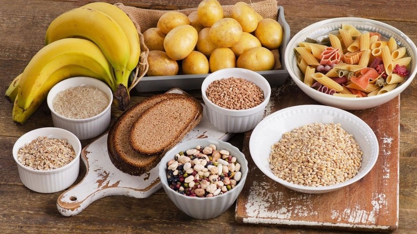 Các loại bánh dù là có vị mặn hay ngọt được bán nhiều trong các cửa hàng không có lợi cho sức khỏe.