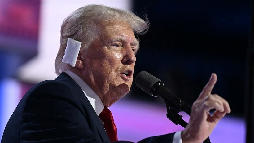 Cựu Tổng thống Mỹ Donald Trump bất ngờ bị réo tên về vấn đề tuổi tác. Ảnh: ABC News