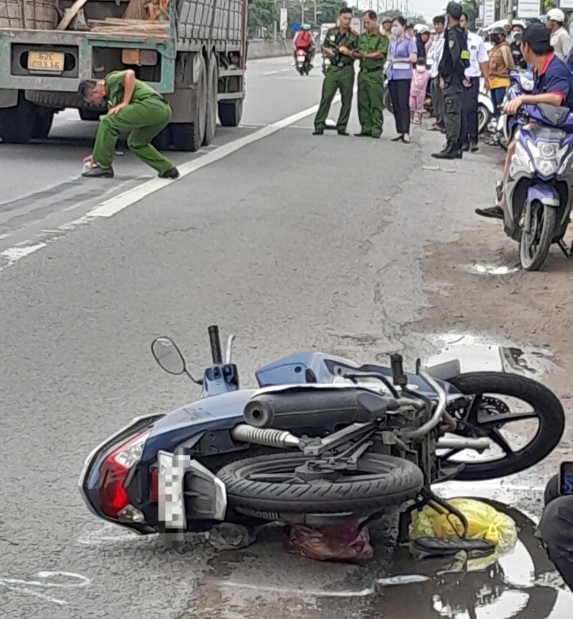 Hiện trường xảy ra vụ tai nạn. Ảnh: báo Long An.