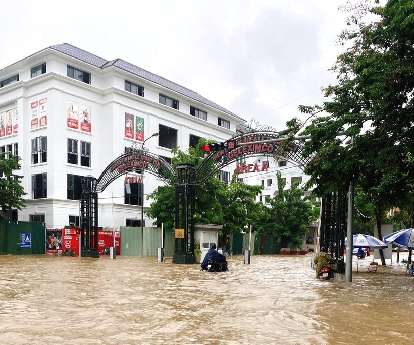 Các tuyến phố có diện tích nhỏ, hẹp trong nội thành Hà Nội đều đã trong tình trạng thoát nước khó khăn.