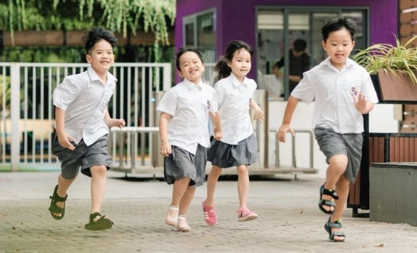 Học sinh tiểu học Phổ thông liên cấp Olympia nô đùa. Ảnh: Theolympiaschools