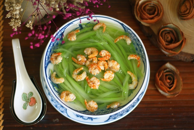 Nếu bạn muốn giữ nguyên độ tươi ngon và giá trị dinh dưỡng cao nhất, tôm tươi sẽ là lựa chọn tối ưu.