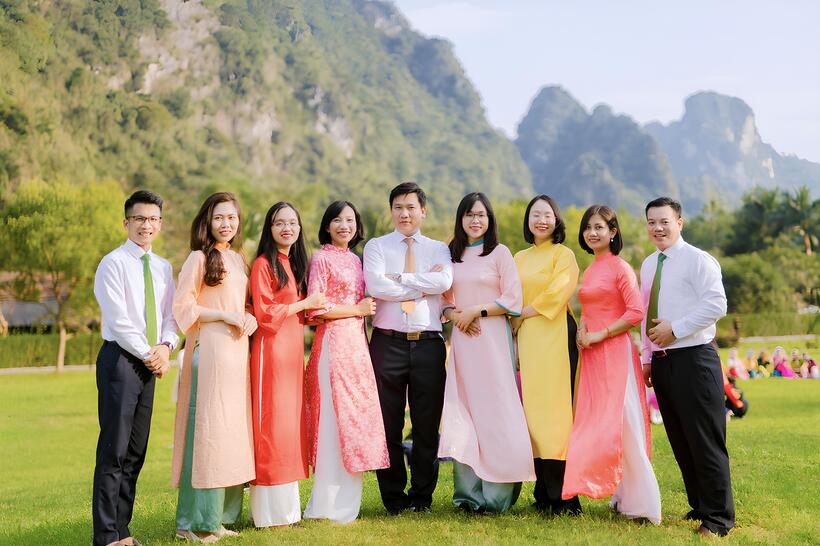 Tập thể PGD Như Quỳnh Vietcombank Hưng Yên