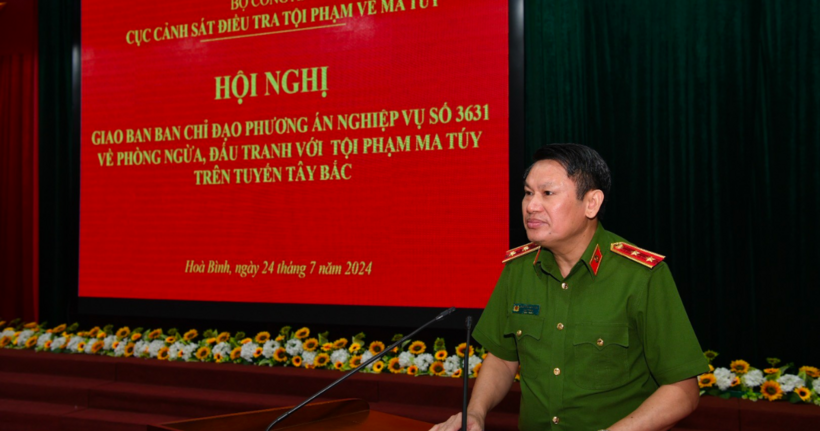 Trung tướng Nguyễn Văn Viện, Cục trưởng Cục Cảnh sát điều tra tội phạm về ma túy phát biểu tại Hội nghị.