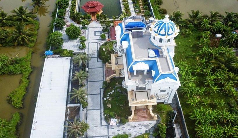 Mới đây, chiều 23/7, tại cuộc họp báo thường kỳ quý II/2027 tỉnh Cà Mau, ông Tăng Vũ Em, Phó Chủ tịch UBND TP.Cà Mau cho hay đang tiến hành quy trình cưỡng chế tháo dỡ căn biệt thự của ông Tập.