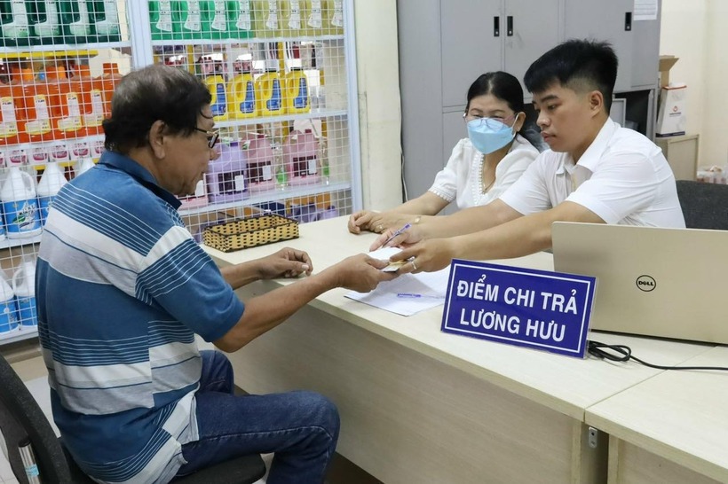 Lương hưu là một khoản tiền do Nhà nước chi trả cho người lao động khi họ đến tuổi nghỉ hưu theo quy định của pháp luật. Ảnh minh họa