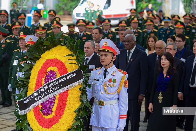 Đoàn Cộng hòa Cuba do ông Esteban Lazo Hernandez - Chủ tịch Quốc hội Chính quyền nhân dân Cuba làm Trưởng đoàn.