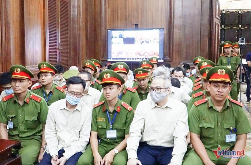 Các bị cáo tại tòa. Ảnh: VietNamNet