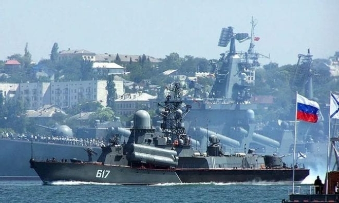 Nga bất ngờ rút toàn bộ tàu hải quân ra khỏi Biển Azov. Ảnh: Nikvesti