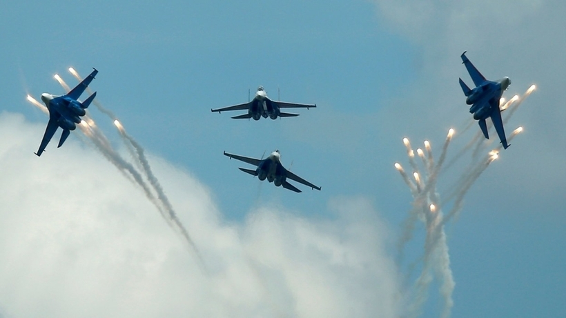 Tổng tư lệnh Ukraine thừa nhận Nga vượt trội về ưu thế trên không. Ảnh: Getty Images
