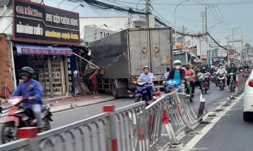 Hiện trường xảy ra vụ tai nạn. Ảnh: Báo Giao thông.