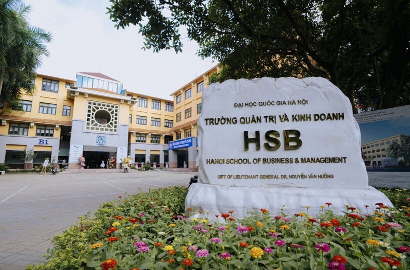 Trường Quản trị và Kinh doanh (HSB), Đại học Quốc gia Hà Nội.