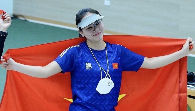 Trịnh Thu Vinh thi đấu chung kết nội dung 10m súng ngắn hơi nữ vào hôm nay (28/7). Ảnh: VSF