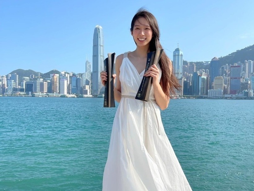 Giang Mân Huệ (Vivian Kong) được cha mẹ cho theo học nhiều bộ môn khác nhau.