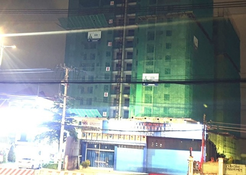 Công trình chung cư nơi xảy ra vụ việc. Ảnh: Tiền Phong