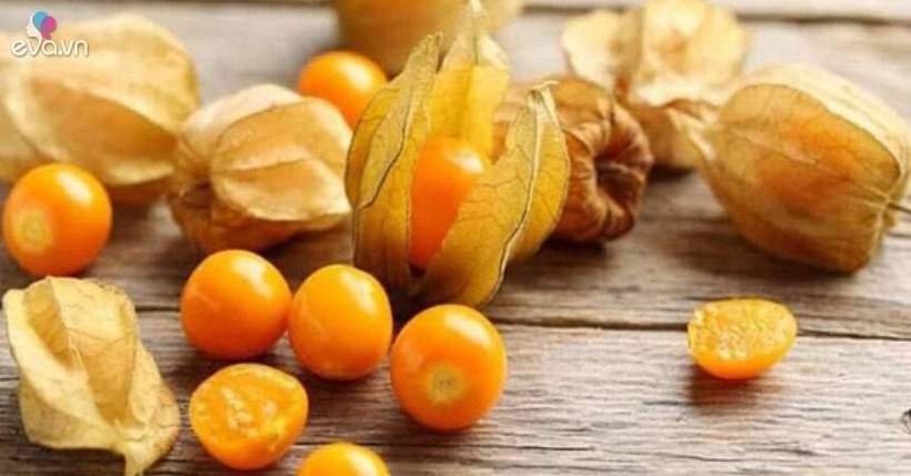 Năm 2021, tầm bóp Nam Mỹ trồng ở Đà Lạt được bán tại một số siêu thị, cửa hàng trái cây Việt Nam với giá gần 400.000 đồng/kg, cùng phân khúc với nhiều hoa quả cao cấp. Ảnh minh họa