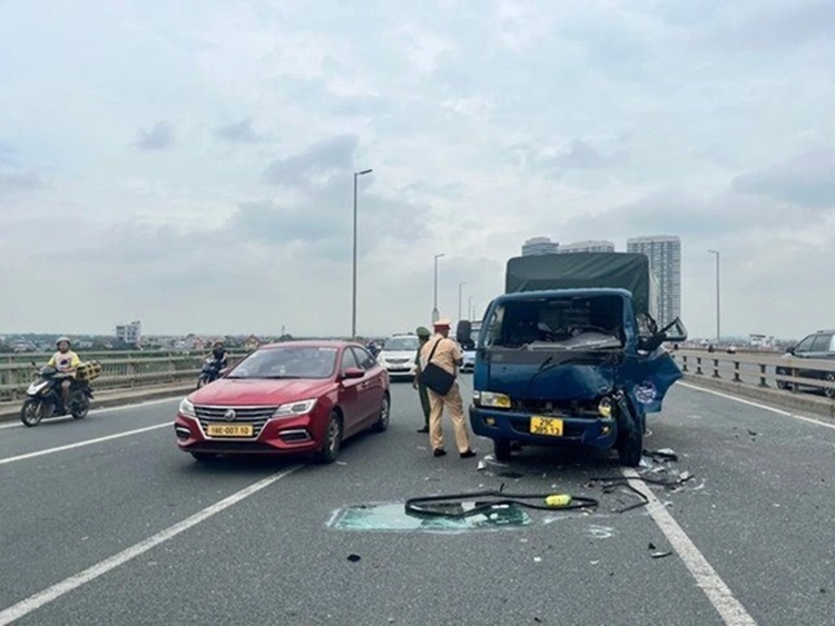 Hiện trường xảy ra vụ tai nạn. Ảnh: báo Đại đoàn kết.