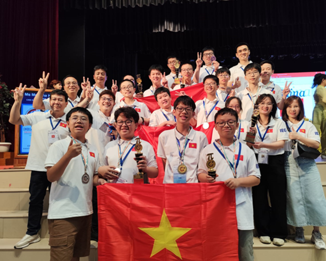 Đội tuyển Việt Nam tại cuộc thi Olympic Toán học trẻ quốc tế InIMC. Ảnh: Báo Tiền phong.