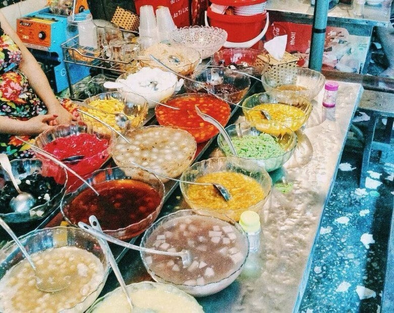 Món chè mát lạnh chợ Đồng Xuân. Ảnh minh họa
