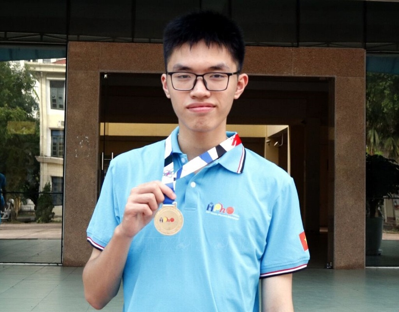 Thân Thế Công- thí sinh duy nhất của Việt Nam đoạt Huy chương Vàng tại Cuộc thi Olympic Vật lý châu Á (APhO) năm 2024. Ảnh:TTXVN