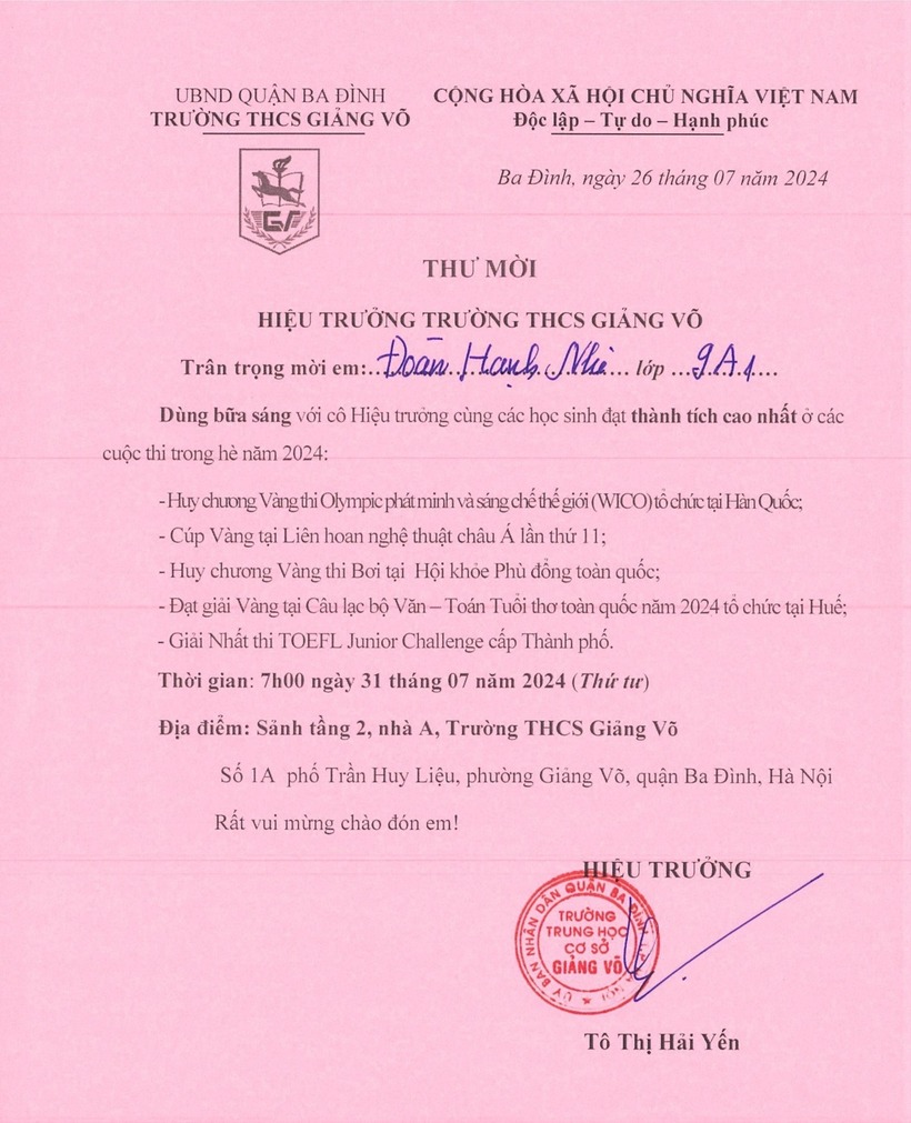 Thư mời của hiệu trưởng Trường THCS Giảng Võ. Ảnh: VietNamNet