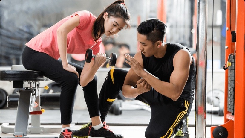 Nên chọn đồ tập đúng kích cỡ, không quá chật cũng không quá rộng