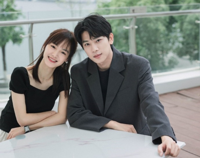 Trương Quýnh Mẫn và Khương Chi Nam đảm nhận vai chính trong phim Ngày Ta Gặp Nhau. Ảnh: Weibo