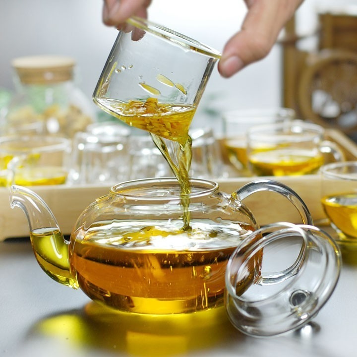 Mặc dù chịu nhiệt tốt nhưng thủy tinh vẫn có thể bị vỡ nếu va đập mạnh.