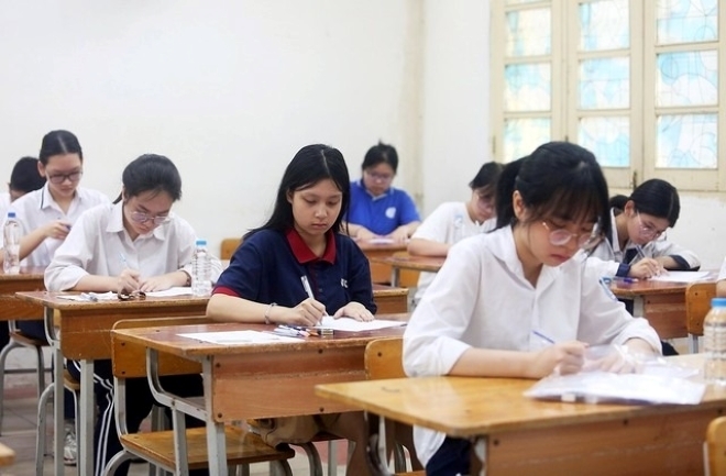 Bộ GD&ĐT yêu cầu dùng tránh ngữ liệu từ sách giáo khoa để kiểm tra môn Ngữ văn. Ảnj: Pháp luật và bạn đọc