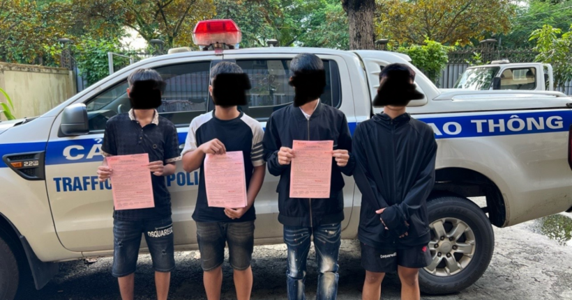 Nhóm thanh, thiếu niên đã bị xử lý từ hình ảnh người dân cung cấp. (Ảnh: Công an tỉnh Quảng Ninh)