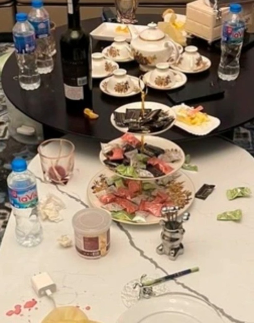 Hiện trường sử dụng ma túy trong căn hộ cao cấp. Ảnh: Hà Nội Mới