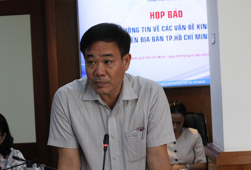 Ông Nguyễn Duy Tân tại họp báo. (Ảnh: VietnamNet)