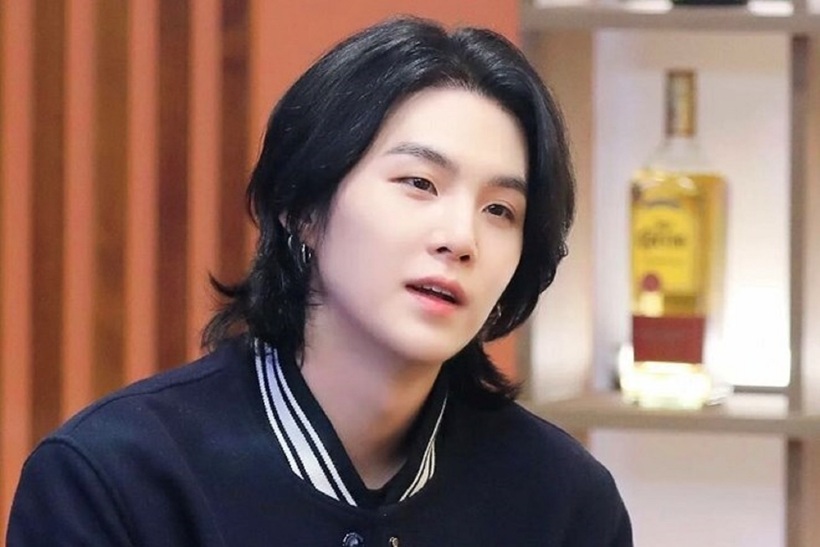 Nam thần tượng Kpop Suga nhóm BTS. Ảnh: Naver
