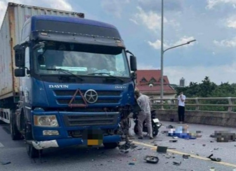 Hiện trường xảy ra vụ tai nạn. Ảnh: Báo Giao thông.