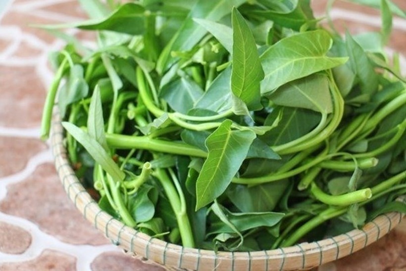 Đừng ăn rau muống nếu bạn thuộc những nhóm người này. Ảnh minh họa