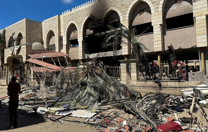 Những thiệt hại sau cuộc không kích của Israel vào trường học tại thành phố Gaza, Dải Gaza ngày 10/8. Ảnh: Reuters