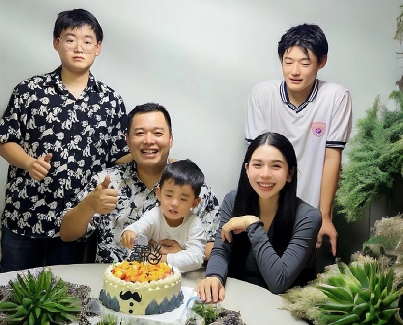 Cuộc sống gia đình Hằng Du Mục trước khi mâu thuẫn xảy ra