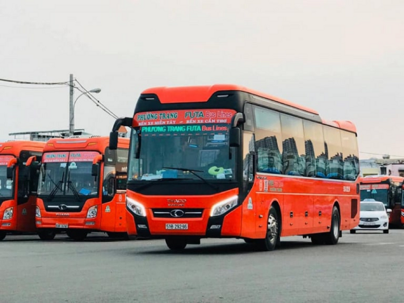 Xe khách có niên hạn sử dụng. Ảnh minh họa