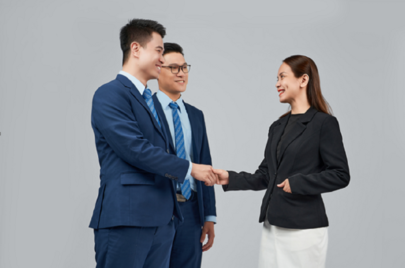 Không chỉ hài lòng với chất lượng dịch vụ, khách hàng sử dụng sản phẩm của Vietbank thời điểm này còn cảm nhận sự tinh tế từ thương hiệu thông qua các món quà ý nghĩa