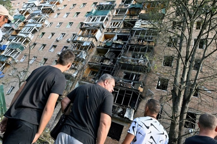 Hậu quả sau một vụ tấn công bằng tên lửa của Ukraine ở vùng Kursk hôm 11/8. Ảnh: Reuters