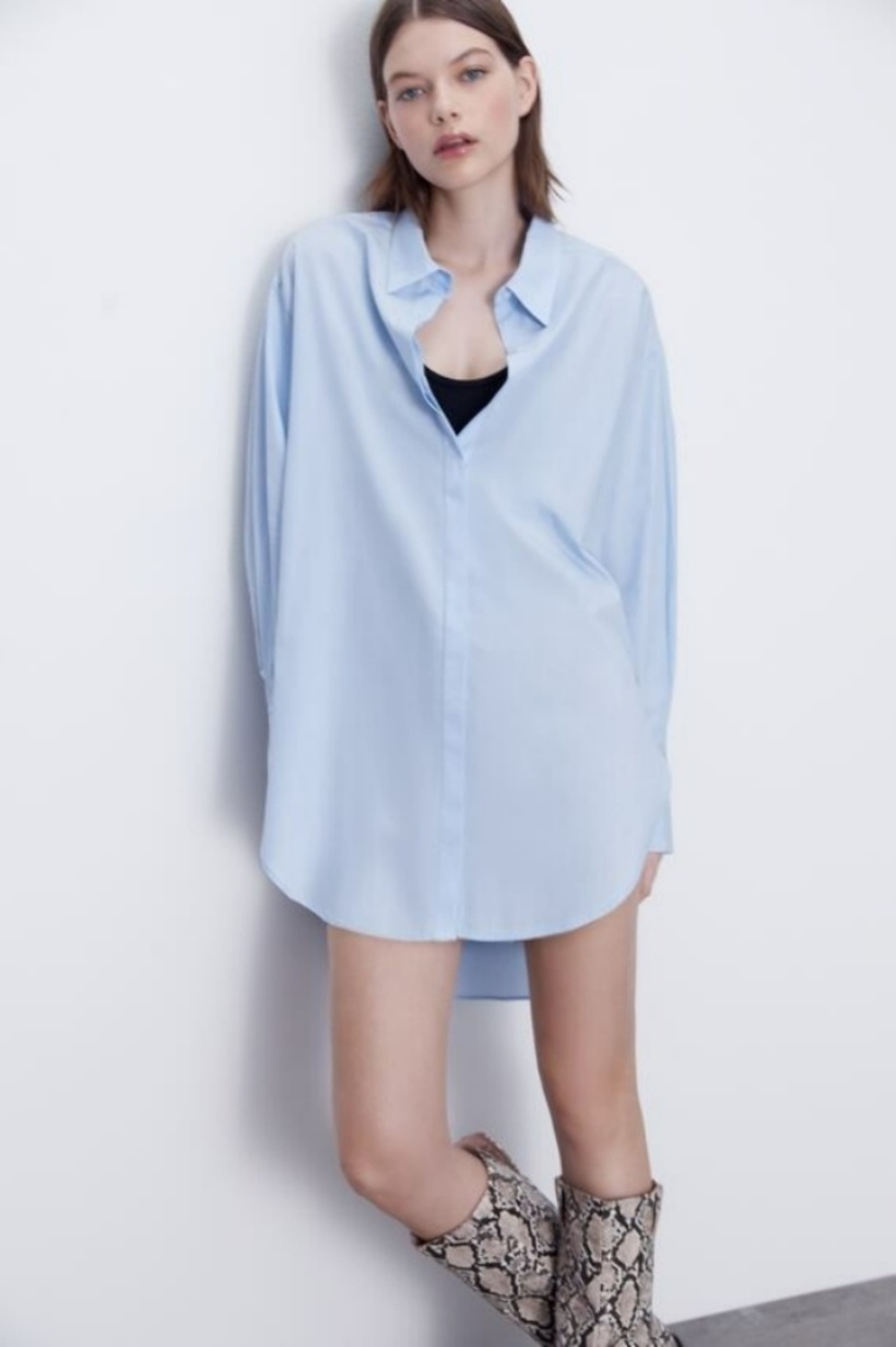Đối với những chiếc áo sơ mi oversize dài, bạn hoàn toàn có thể biến nó thành một chiếc váy sơ mi.