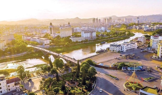 Móng Cái đang trong giai đoạn phát triển mạnh mẽ về kinh tế và du lịch